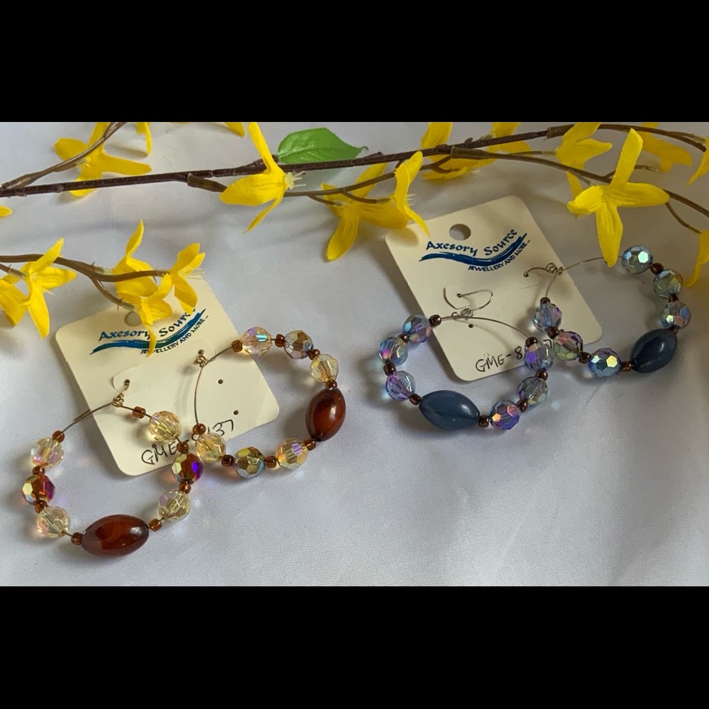 AXESORY BEAD HOOP EARRING SET BLUE AND RUST BROWN